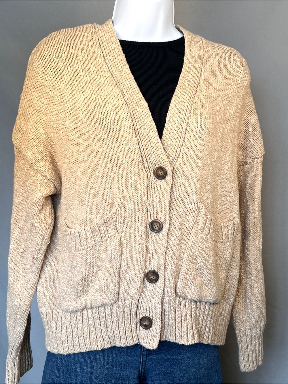 ASTR Chunky Knit Cardigan Beige M Oversized 100% Cotton Grandpa Core Sweater